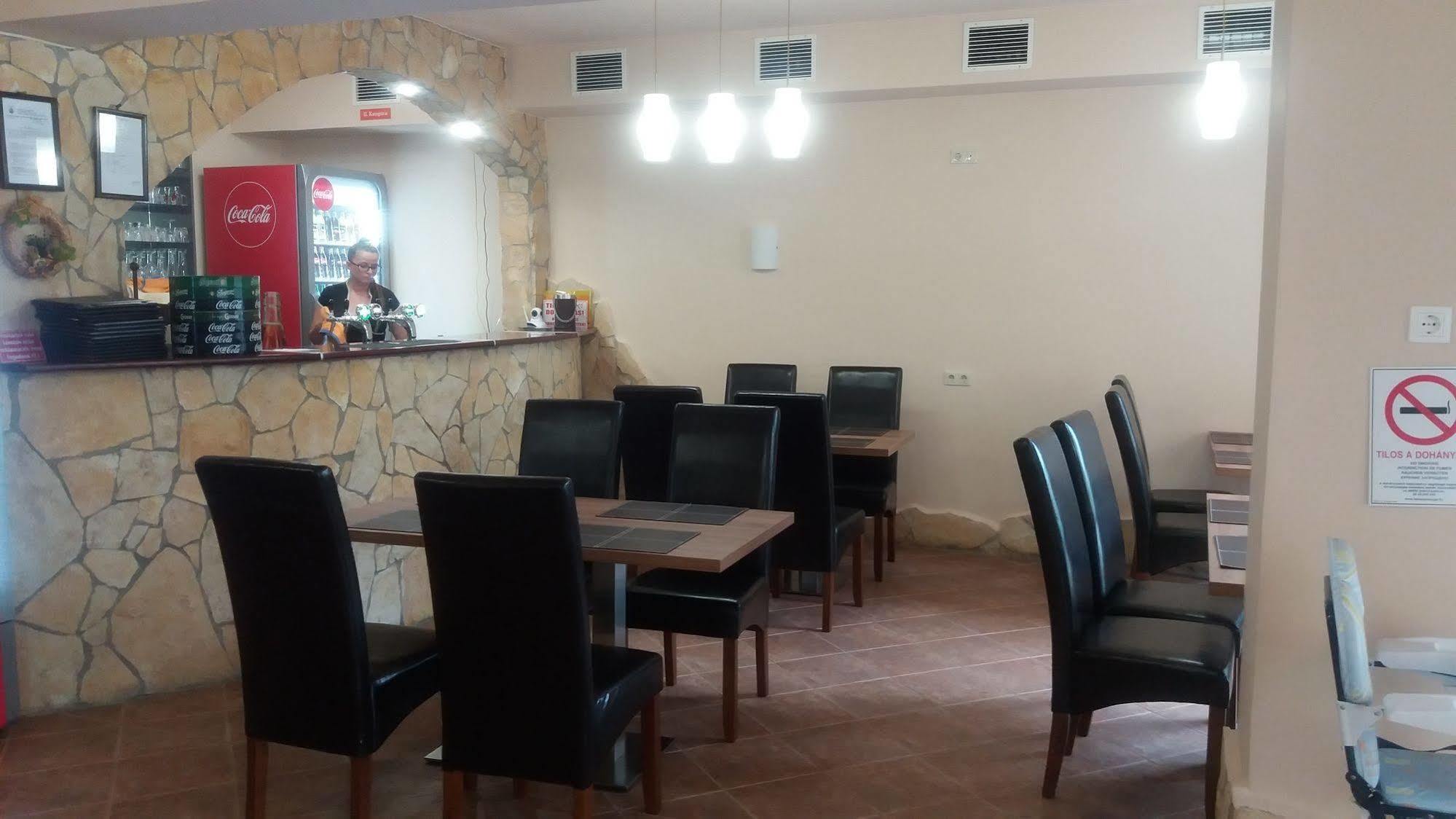 Siesta Club Apartman هاركاني المظهر الخارجي الصورة