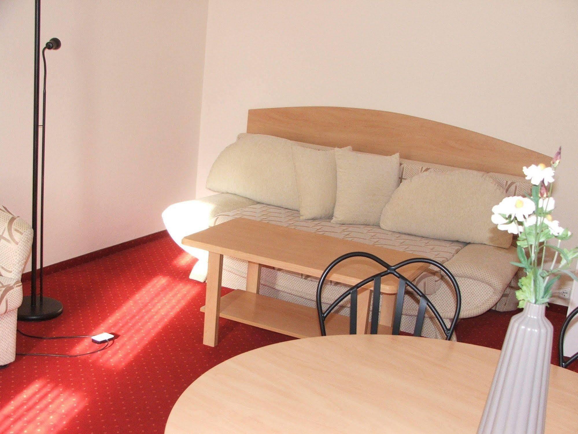 Siesta Club Apartman هاركاني المظهر الخارجي الصورة
